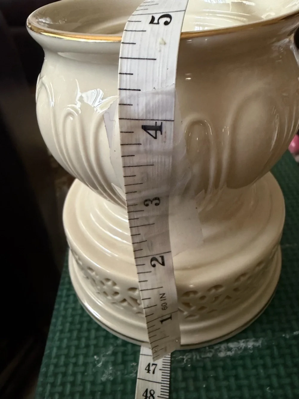 Lenox “illuminations collection” candle holder  base in great condition